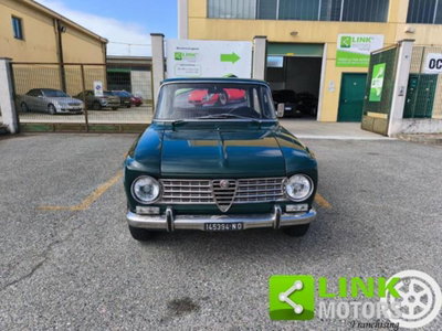 Alfa Romeo Giulia 2.0 Turbo 200 CV AT8 Ti (2)