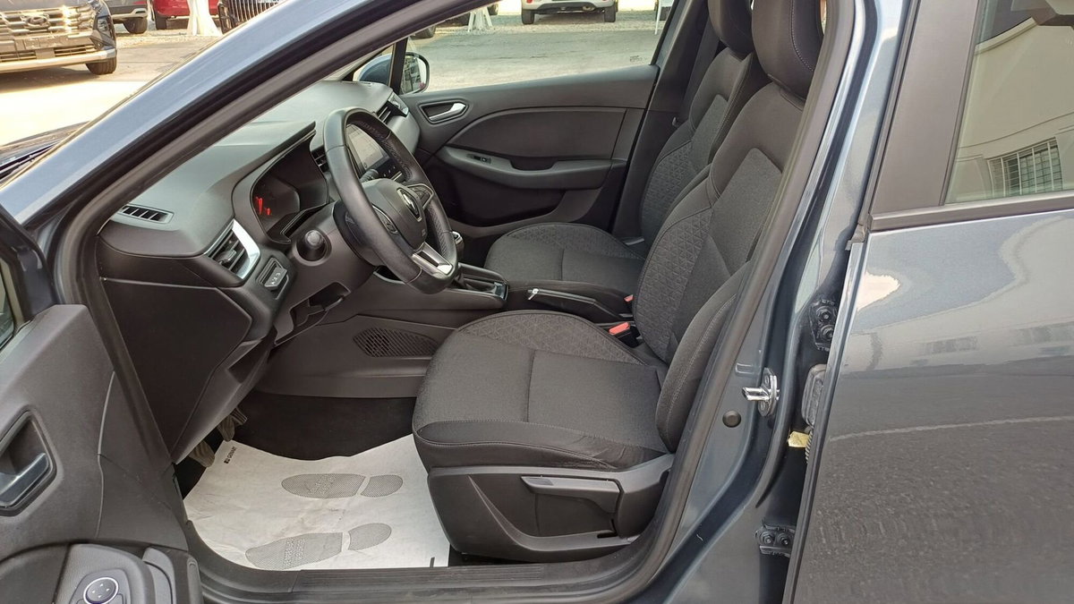Renault Clio TCe 90 CV 5 porte Business (10)