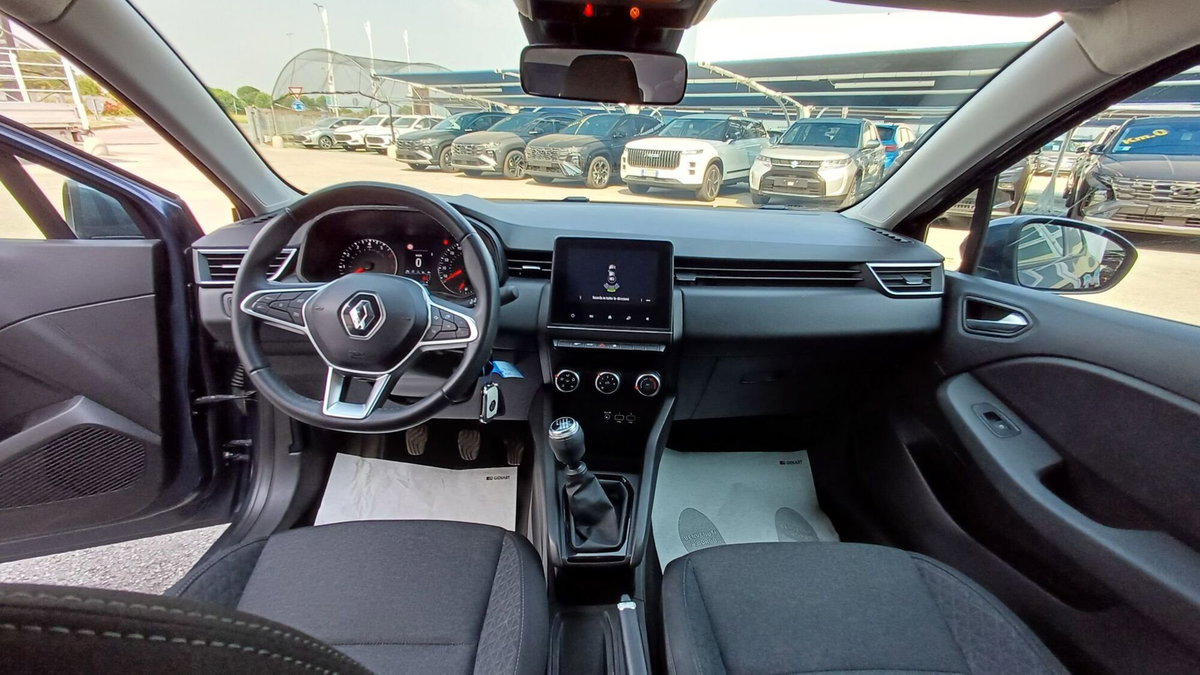 Renault Clio TCe 90 CV 5 porte Business (11)