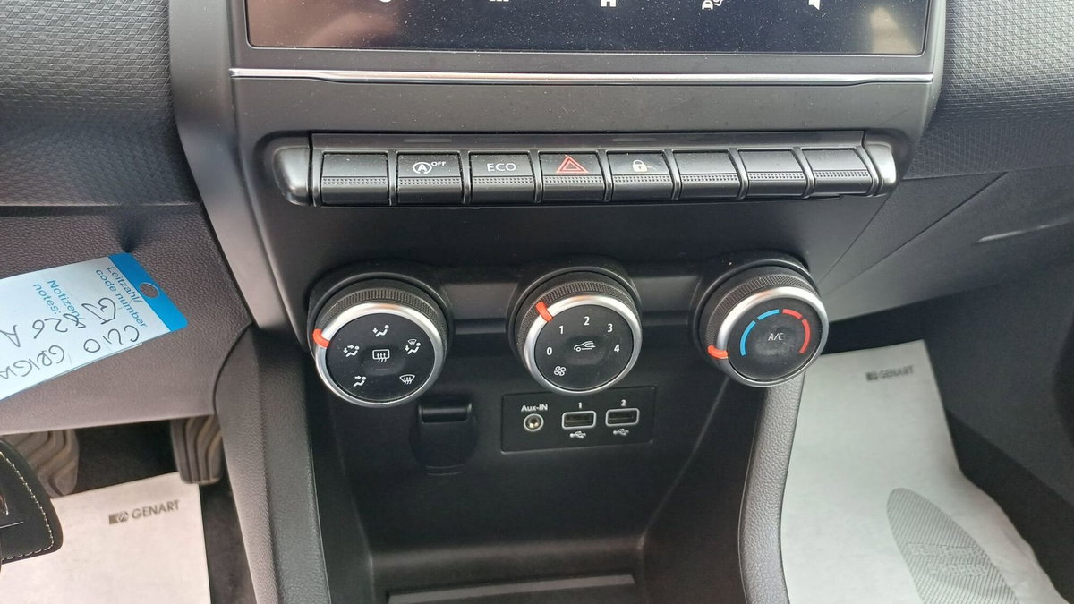 Renault Clio TCe 90 CV 5 porte Business (14)