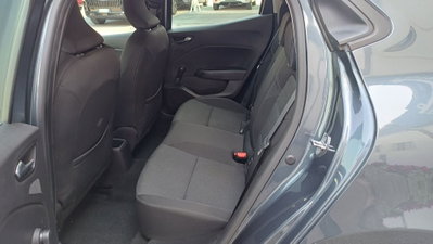 Renault Clio TCe 90 CV 5 porte Business (9)