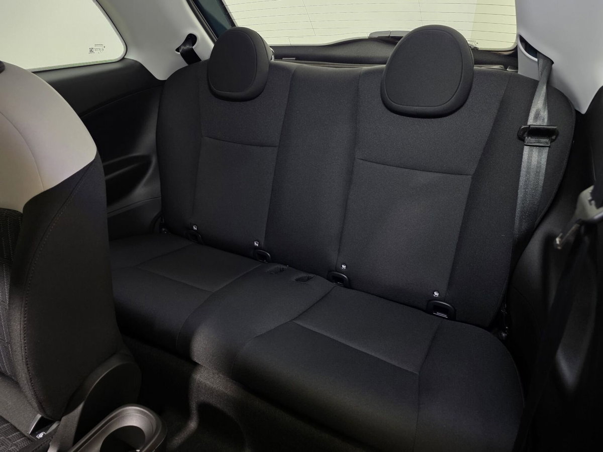 Fiat 500 1.0 hybrid Icon (12)