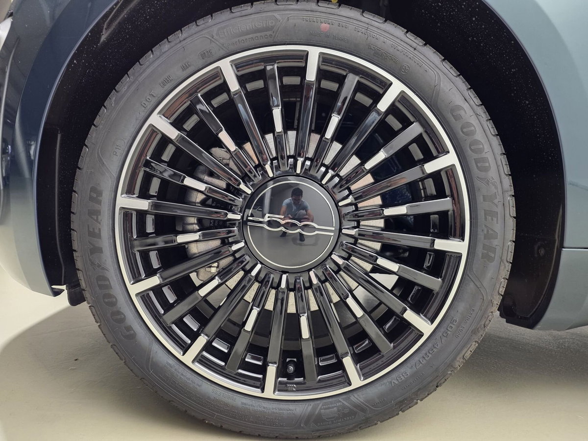 Fiat 500 1.0 hybrid Icon (16)