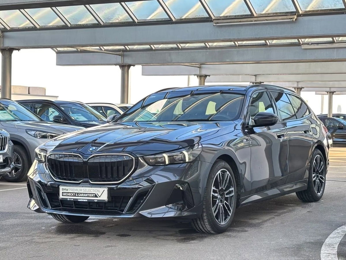 BMW Serie 5 Touring 520d  48V sdrive MSport Pro auto (2)
