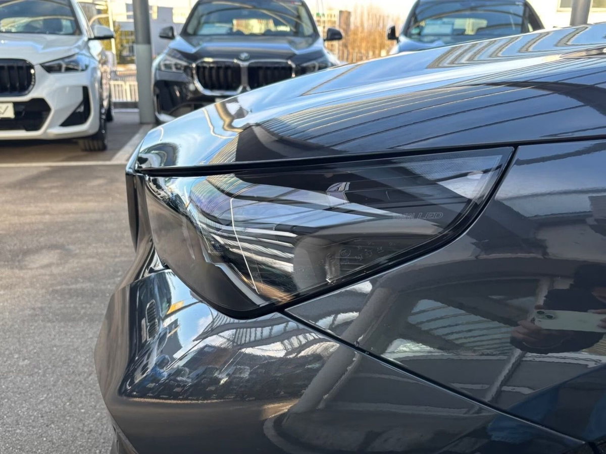 BMW Serie 5 Touring 520d  48V sdrive MSport Pro auto (5)