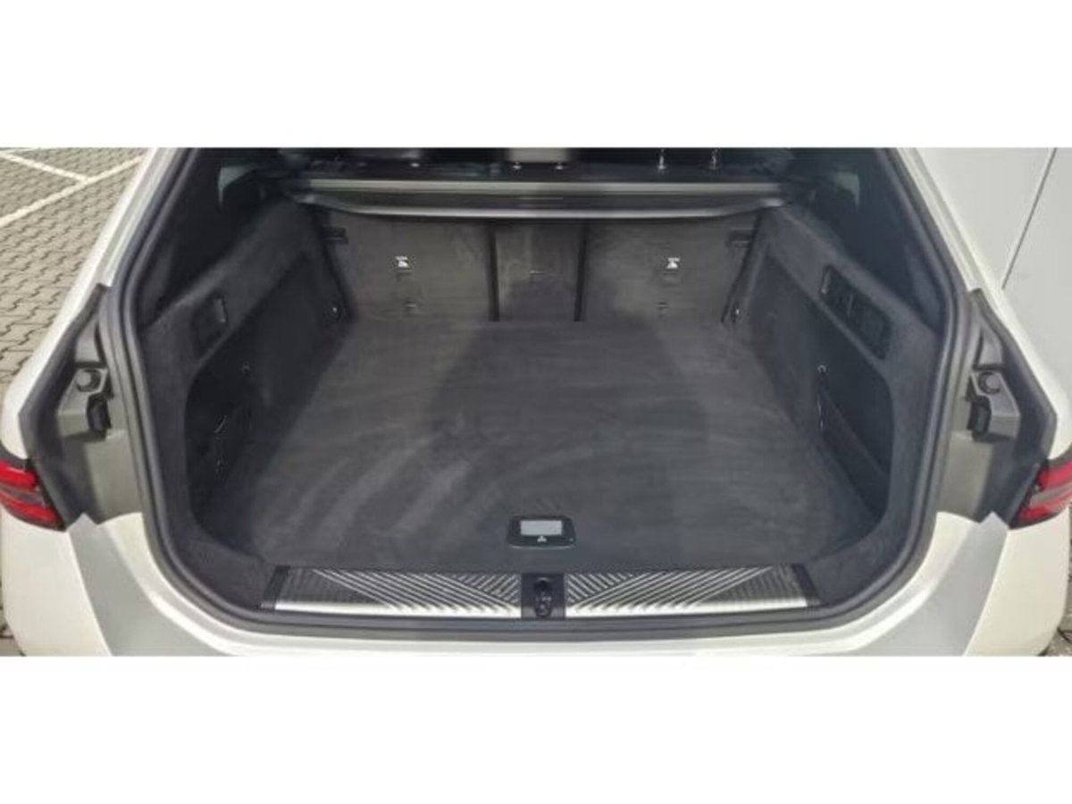 BMW Serie 5 Touring 520i  48V sdrive MSport Pro auto (11)