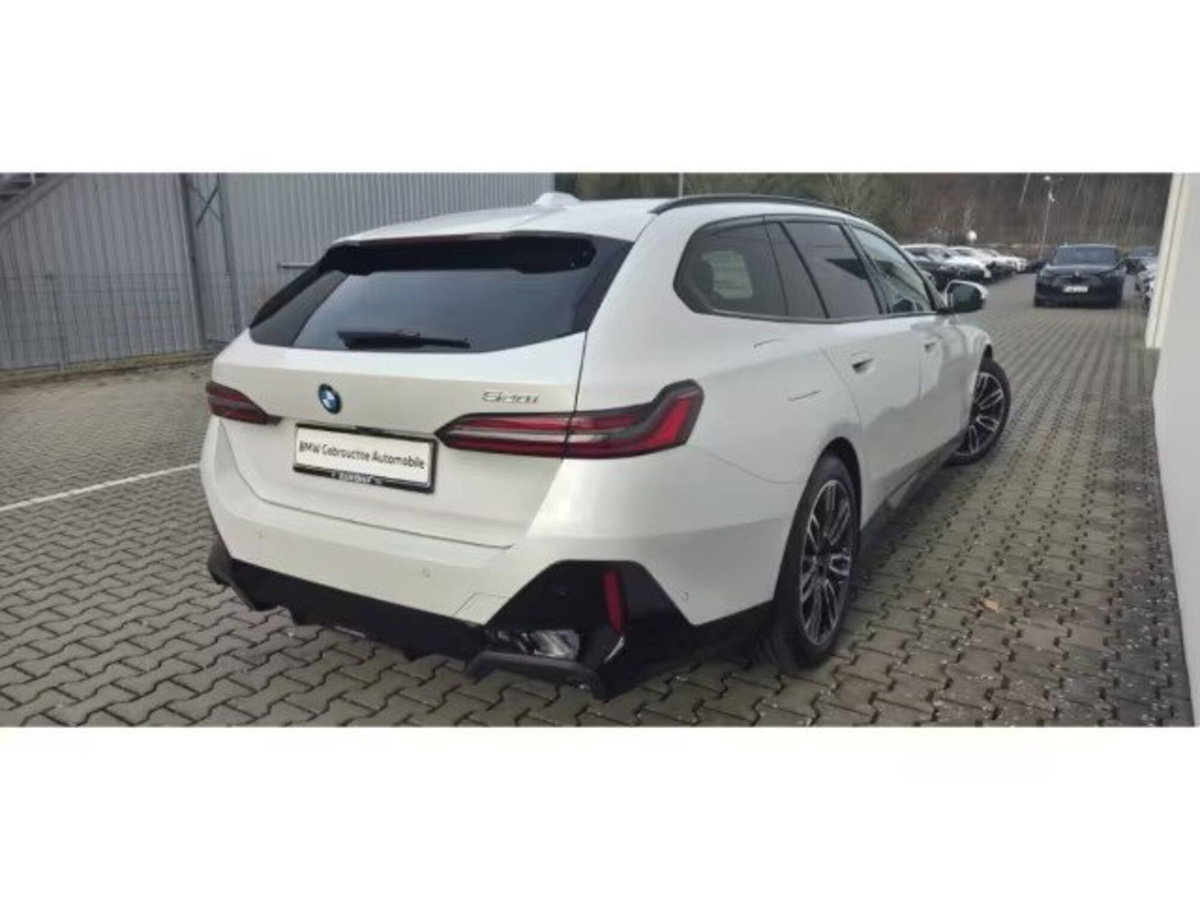 BMW Serie 5 Touring 520i  48V sdrive MSport Pro auto (4)