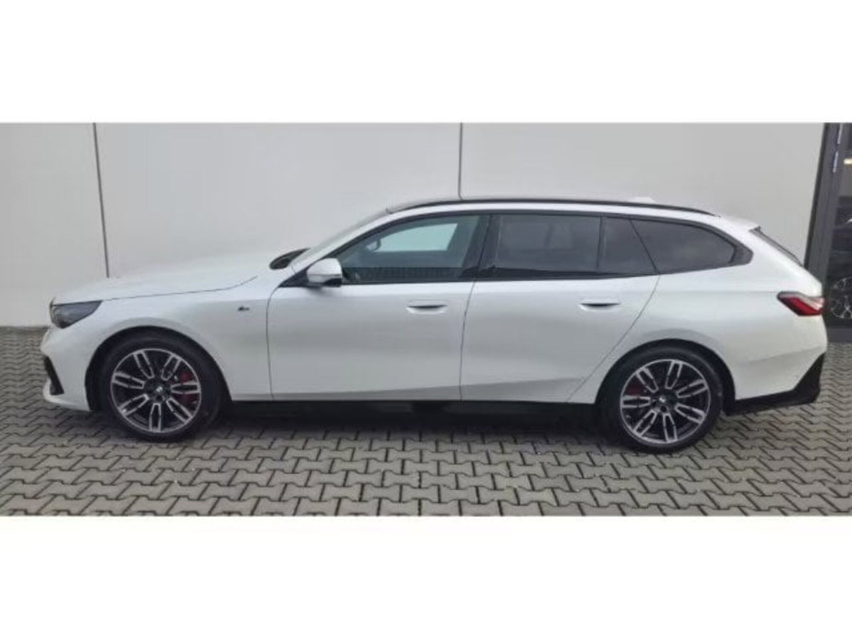 BMW Serie 5 Touring 520i  48V sdrive MSport Pro auto (5)