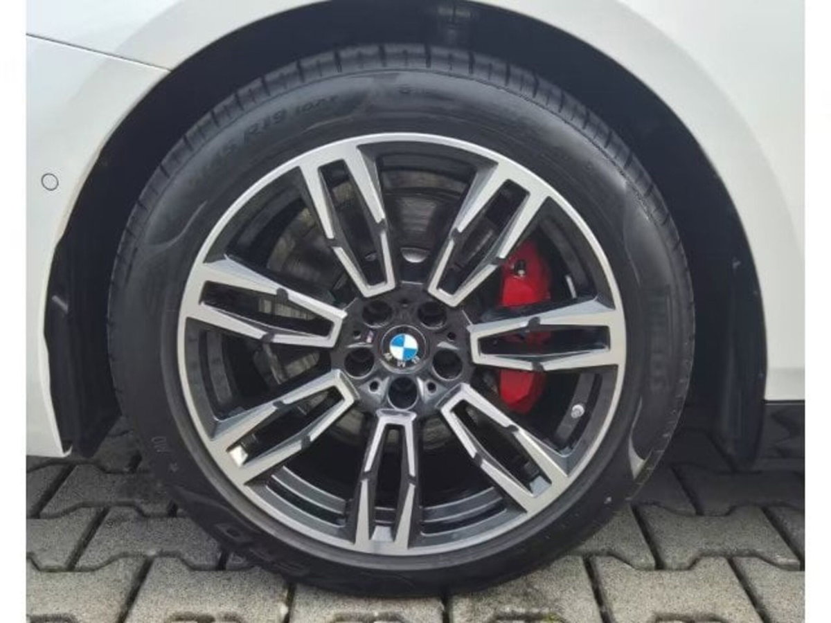 BMW Serie 5 Touring 520i  48V sdrive MSport Pro auto (9)