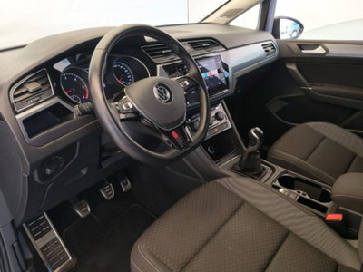 Volkswagen Touran 2.0 tdi Edition 122cv (7)