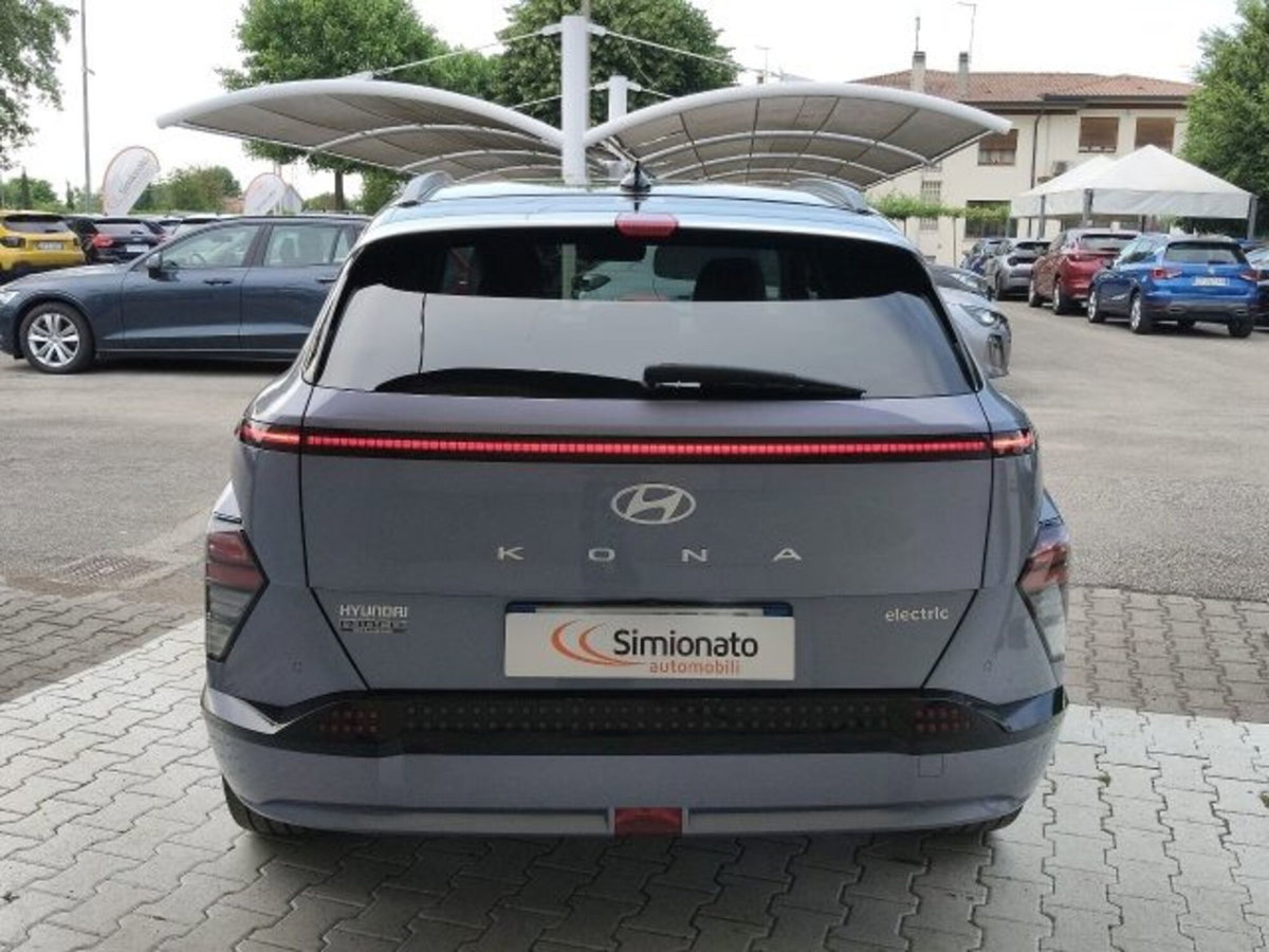 Hyundai Kona EV 64 kWh XClass (13)