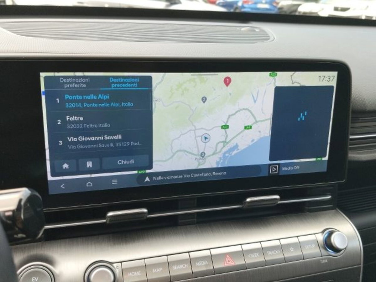 Hyundai Kona EV 64 kWh XClass (5)
