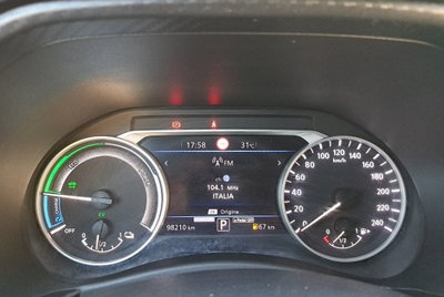 Nissan Juke 1.6 hev N-Connecta (12)