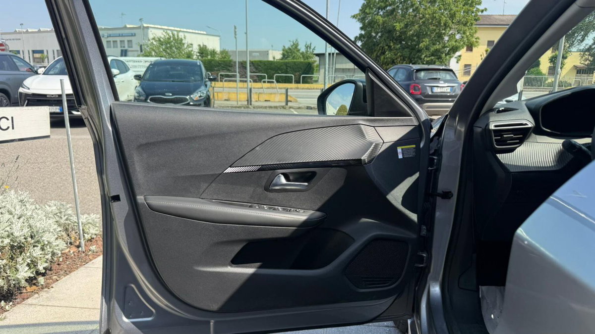 Peugeot 208 PureTech 100 Stop&Start 5 porte Allure (16)