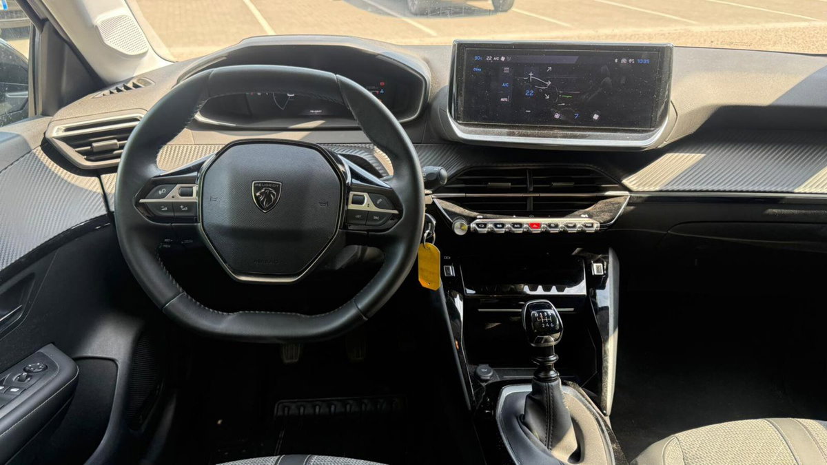 Peugeot 208 PureTech 100 Stop&Start 5 porte Allure (20)