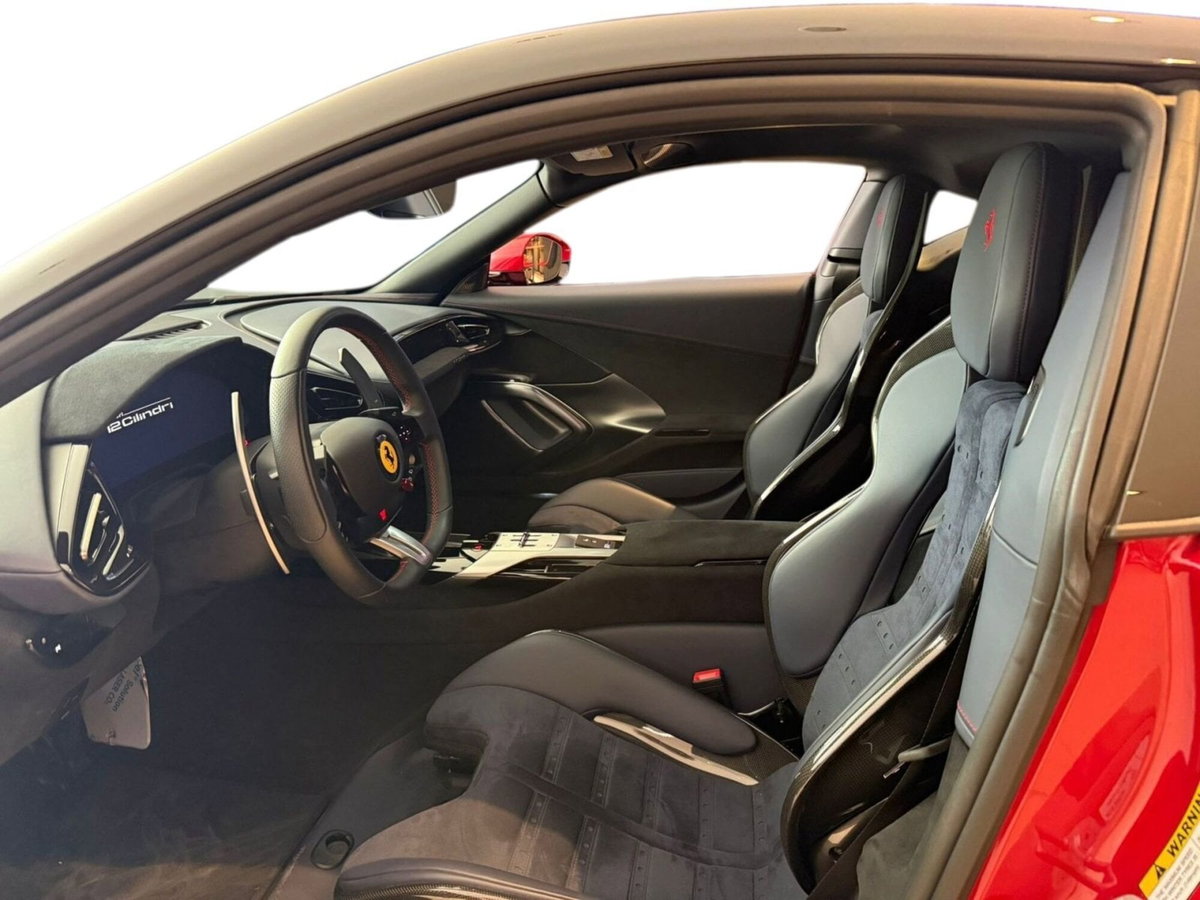 Ferrari 12Cilindri Coupé 6.5 V12 dct (6)