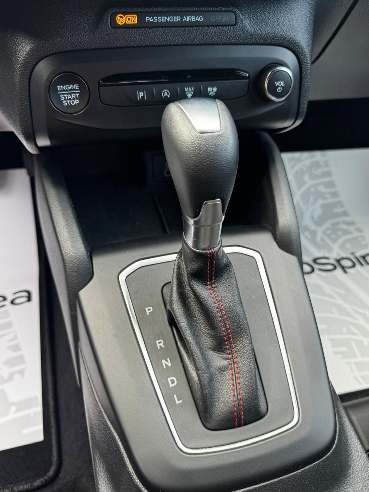 Ford Focus 1.0t ecoboost h ST-Line X 155cv powershift (14)