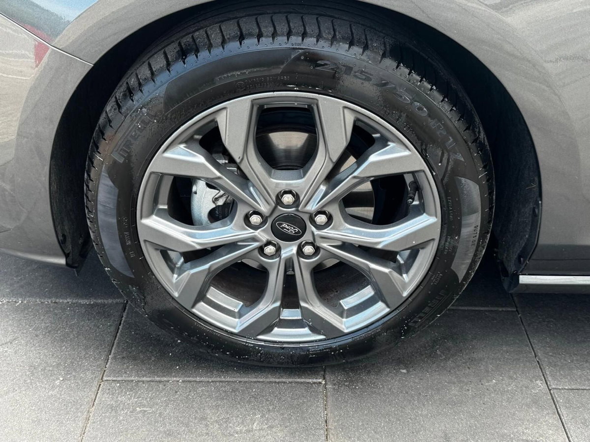 Ford Focus 1.0t ecoboost h ST-Line X 155cv powershift (6)