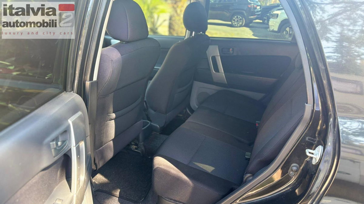 Daihatsu Terios 1.5 4WD B Easy Green Powered (12)
