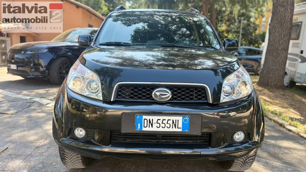 Daihatsu Terios 1.5 4WD B Easy Green Powered (2)
