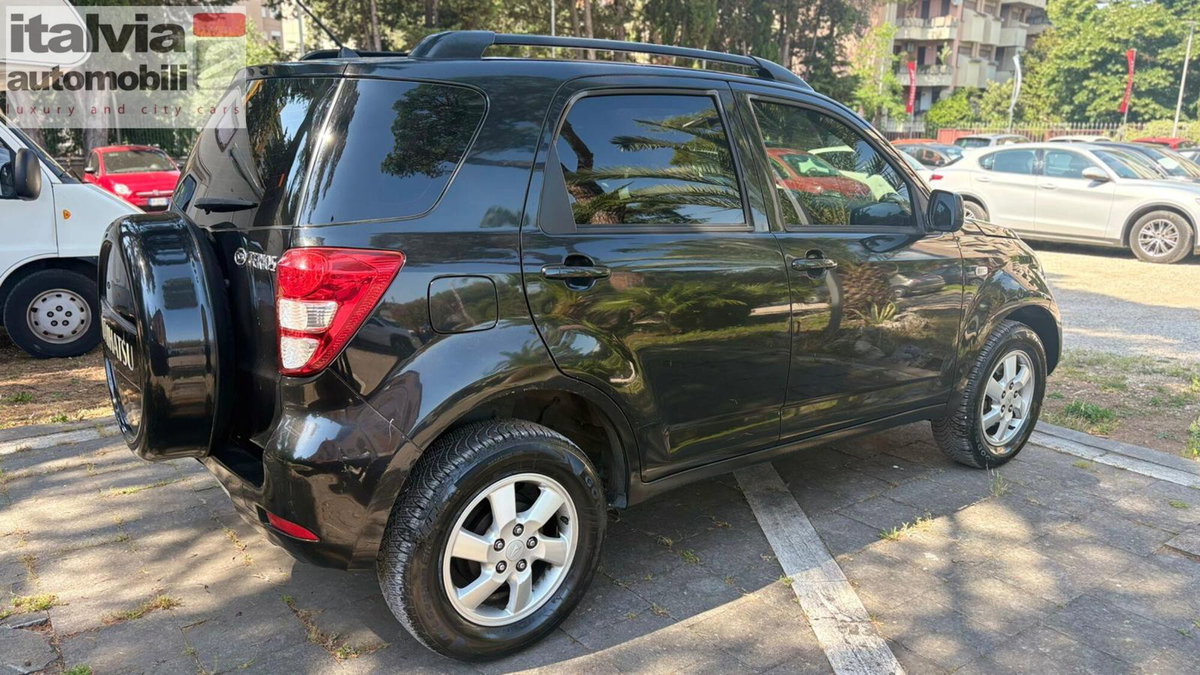 Daihatsu Terios 1.5 4WD B Easy Green Powered (4)