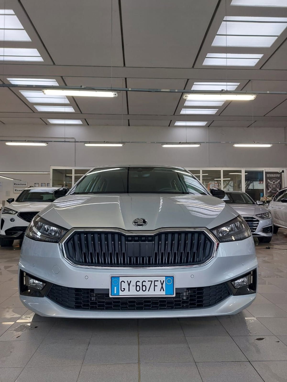 Skoda Fabia 1.0 tsi evo Young Edition 95cv (3)