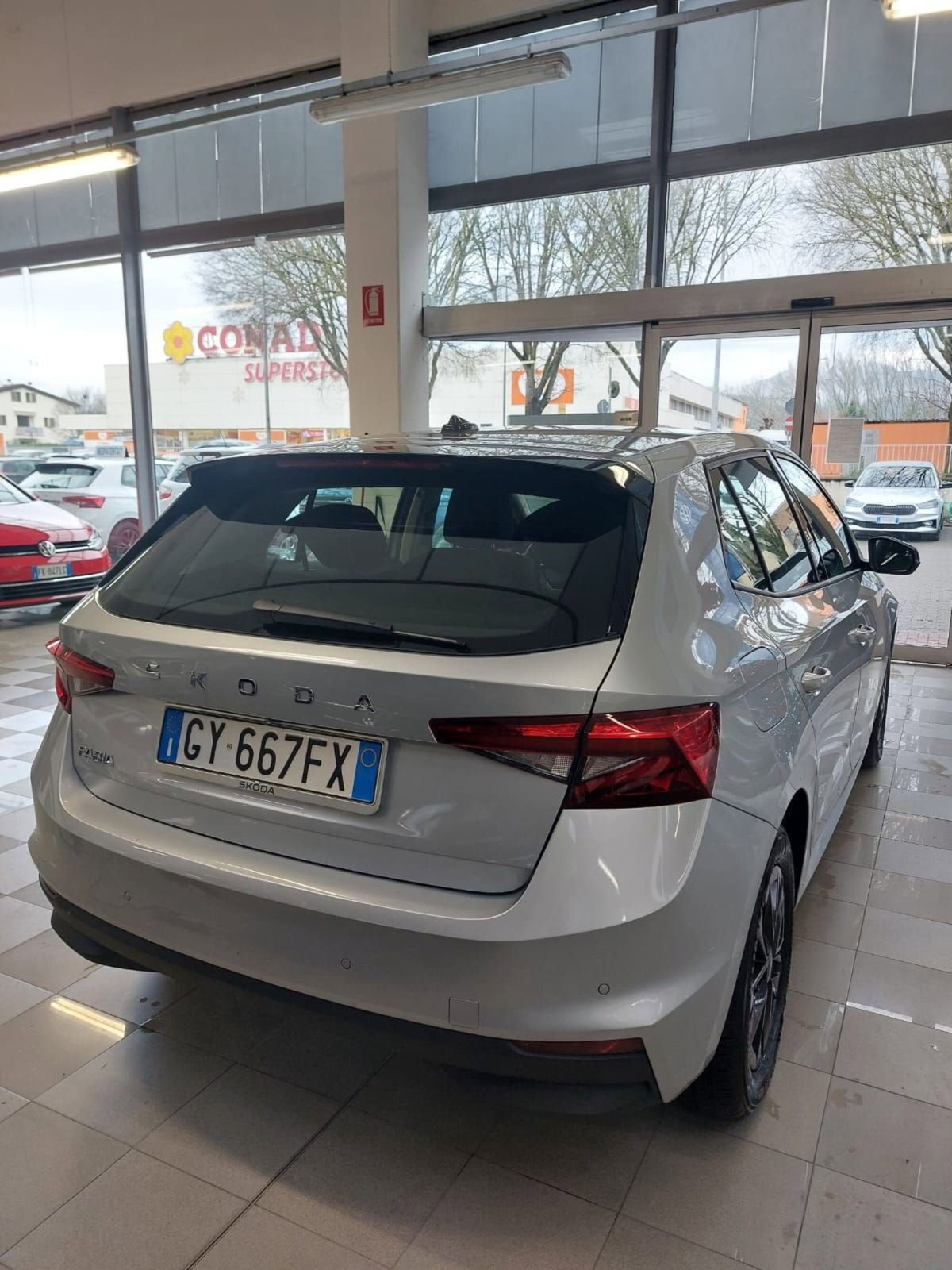 Skoda Fabia 1.0 tsi evo Young Edition 95cv (6)