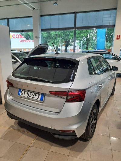 Skoda Fabia 1.0 tsi evo Young Edition 95cv (4)