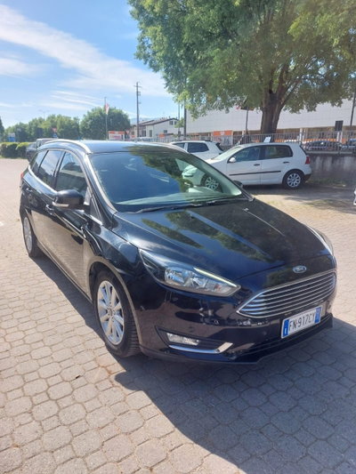 Ford Focus Station Wagon 1.0 EcoBoost 125 CV automatico SW Active (3)