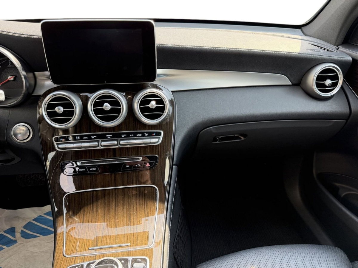 Mercedes-Benz GLC SUV 250 d 4Matic Exclusive (18)
