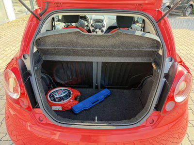 Ford Ka 1.2 8V 69CV Titanium (9)