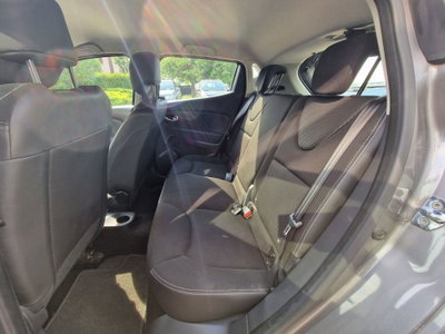 Renault Clio 1.2 75CV 5 porte Costume National (18)