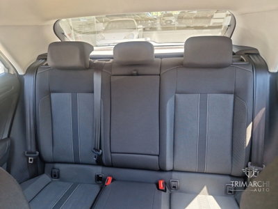 Volkswagen T-Roc 1.0 tsi Life 115cv (11)