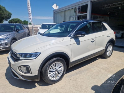 Volkswagen T-Roc 1.0 tsi Life 115cv (2)