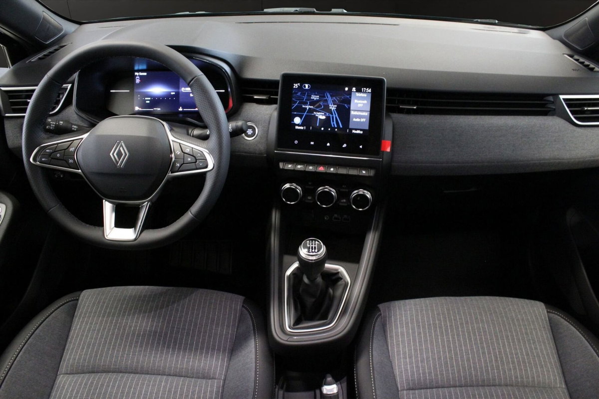 Renault Clio 1.0 eco-g Techno 100cv (15)