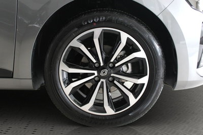 Renault Clio 1.0 eco-g Techno 100cv (3)