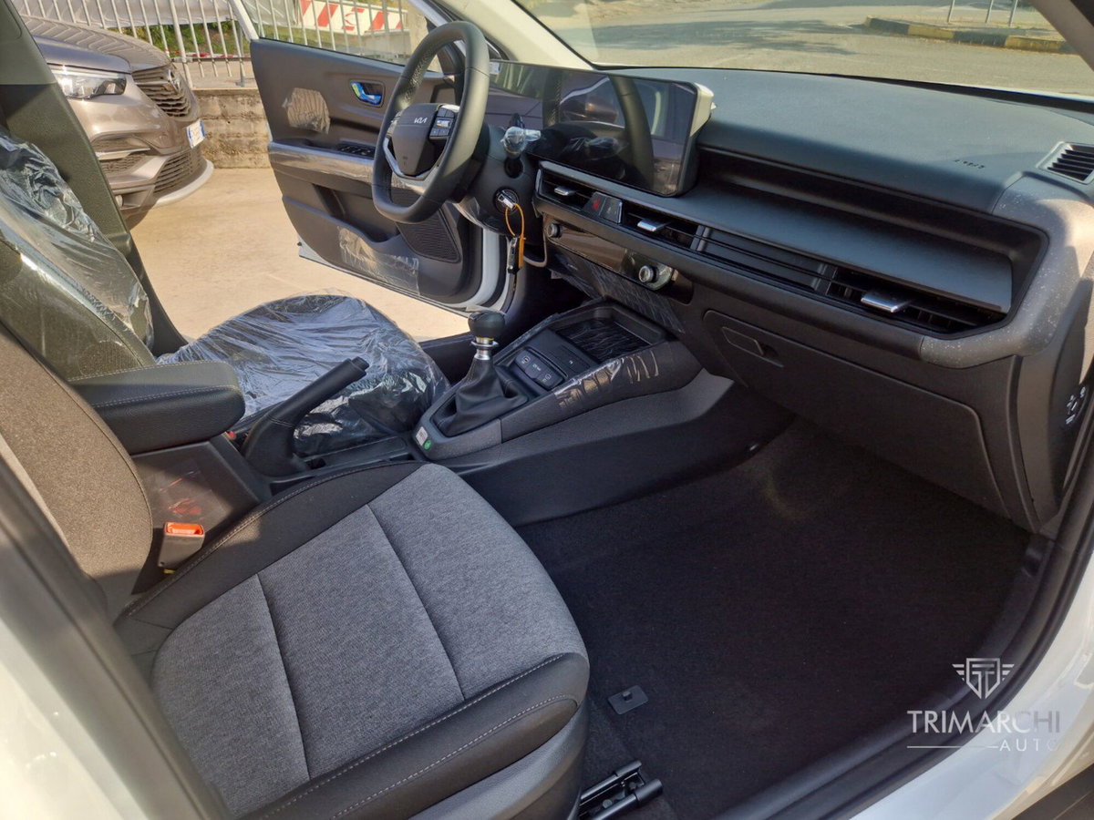 Kia Stonic 1.0 t-gdi mhev Style (17)