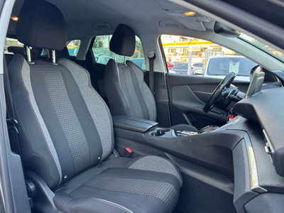 Peugeot 3008 BlueHDi 130 S&S EAT8 Active Business (10)