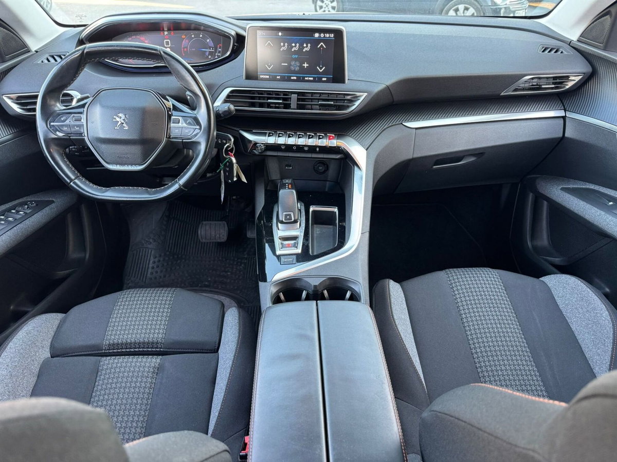 Peugeot 3008 BlueHDi 130 S&S EAT8 Active Business (12)