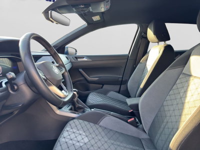 Volkswagen Polo 1.0 tsi R-Line 95cv (10)