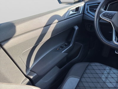 Volkswagen Polo 1.0 tsi R-Line 95cv (13)