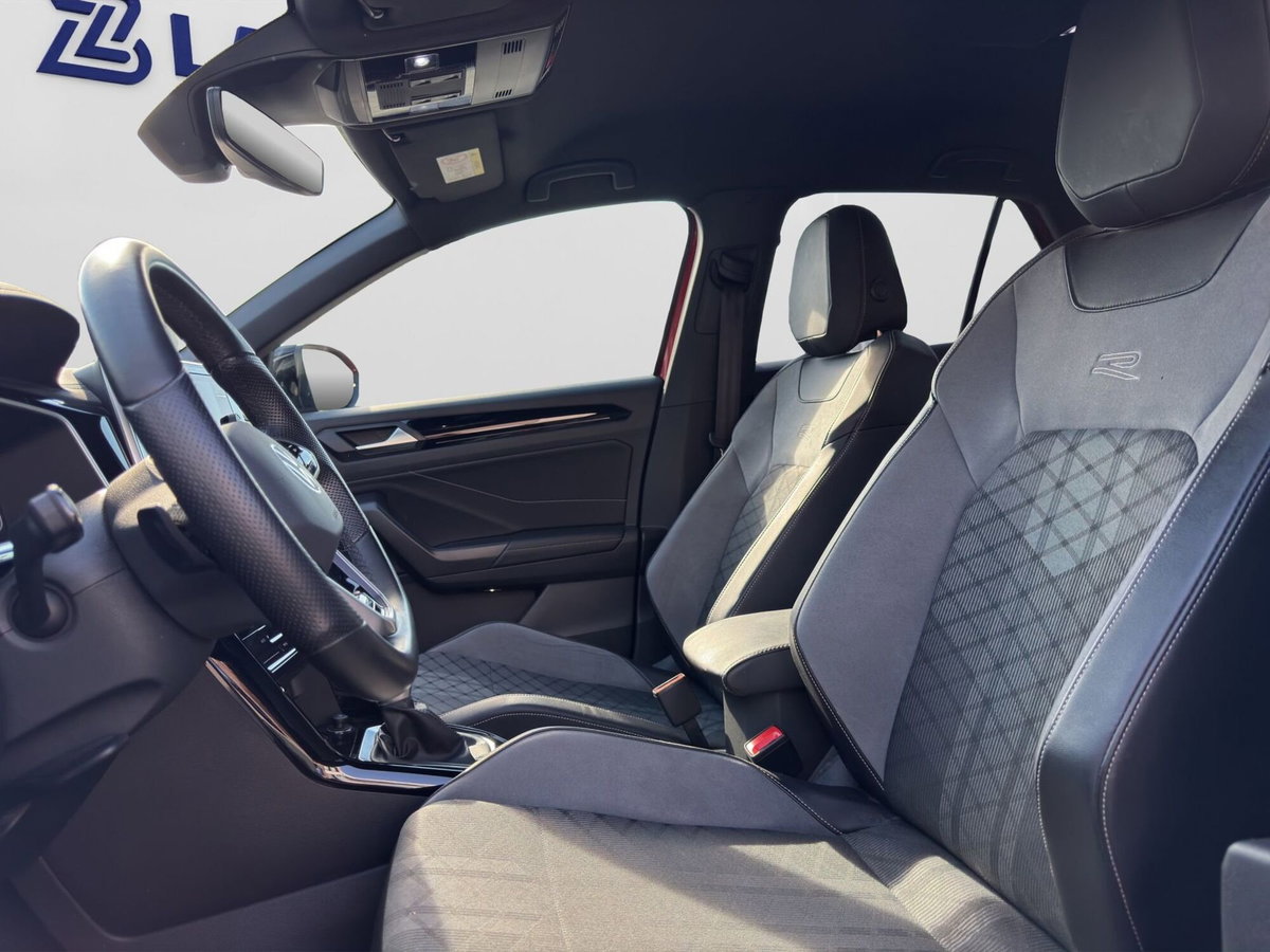Volkswagen T-Roc 1.5 tsi R-Line dsg (10)