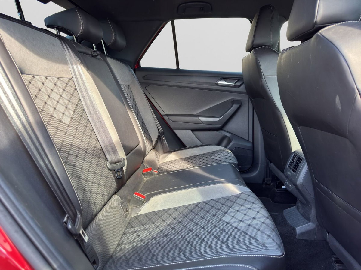 Volkswagen T-Roc 1.5 tsi R-Line dsg (20)