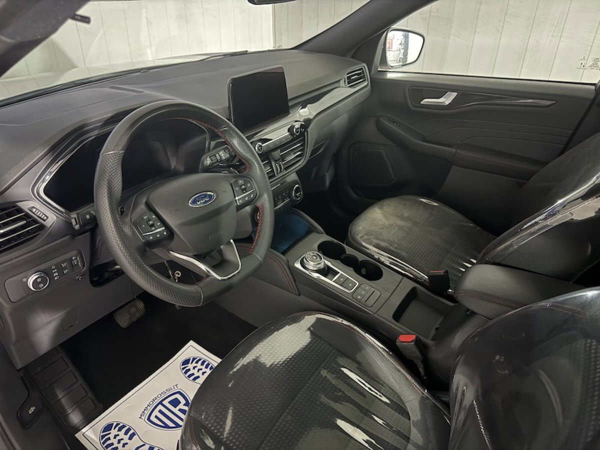 Ford Kuga 2.0 EcoBlue 120 CV aut. 2WD ST-Line X (14)