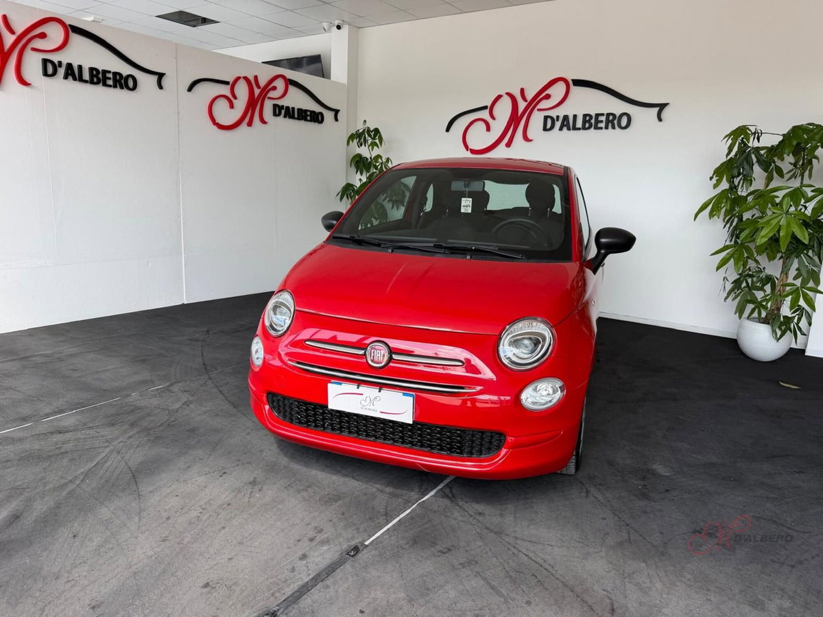 Fiat 500 1.0 Hybrid Red