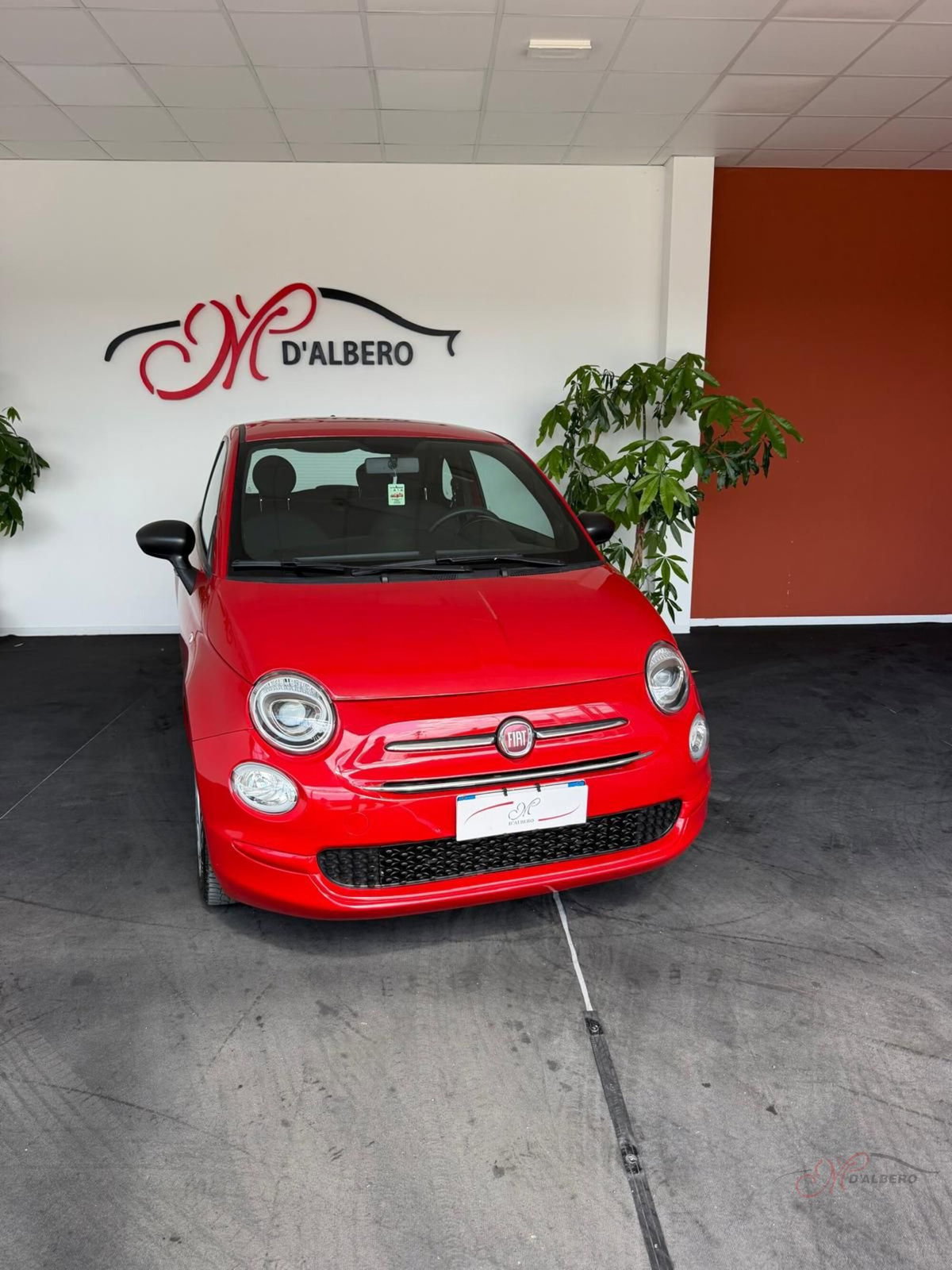 Fiat 500 1.0 Hybrid Red (3)