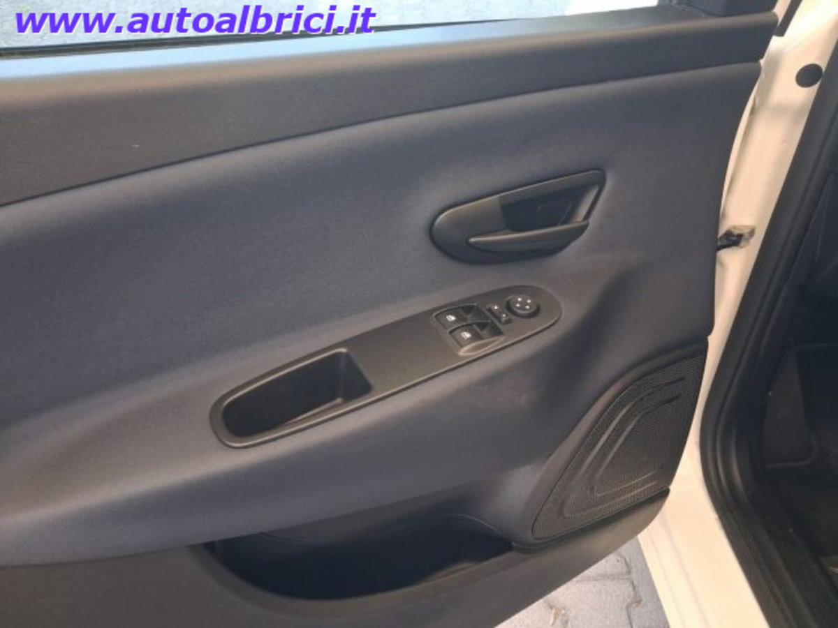 Lancia Ypsilon 1.0 FireFly 5 porte S&S Hybrid Gold Plus (13)