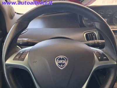 Lancia Ypsilon 1.0 FireFly 5 porte S&S Hybrid Ecochic Gold (19)