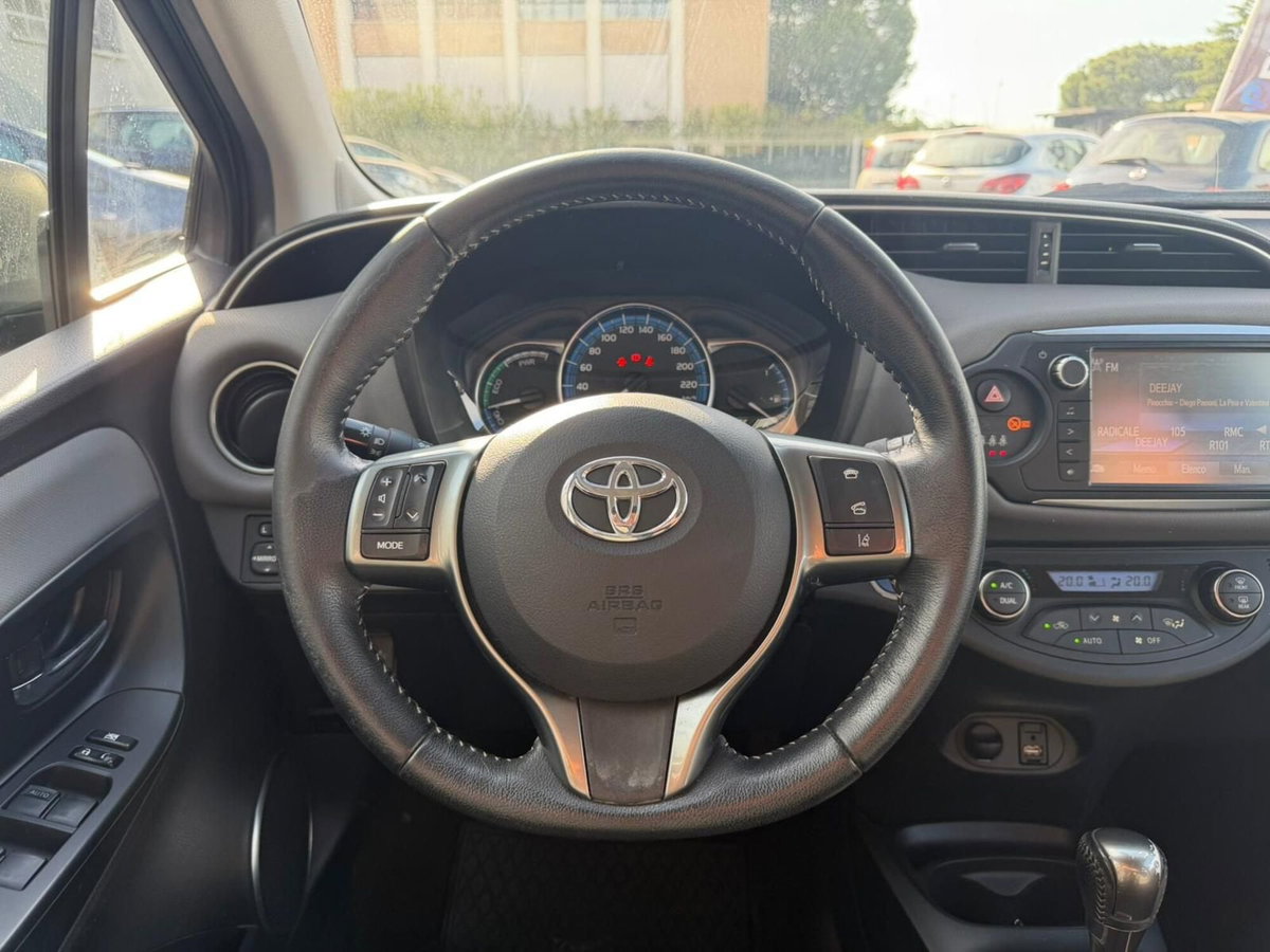 Toyota Yaris 1.5 Hybrid 5 porte Active (13)