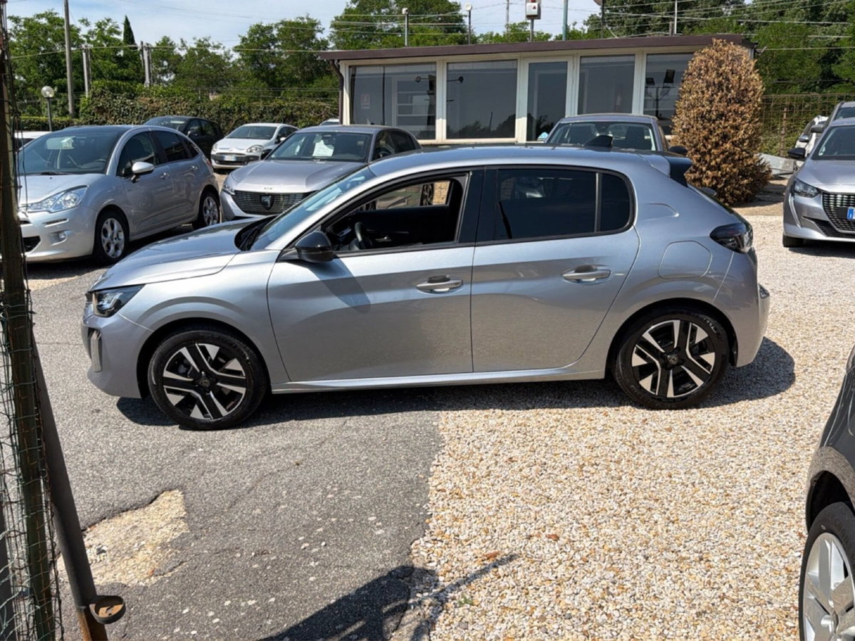 Peugeot 208 PureTech 100 Stop&Start 5 porte Allure (2)